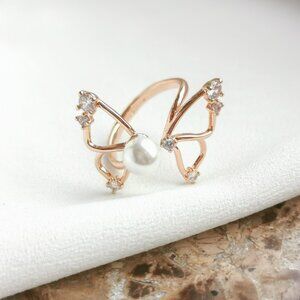 ❤️Alicia Bonnie Flutter Rose Gold Adjustable Ring